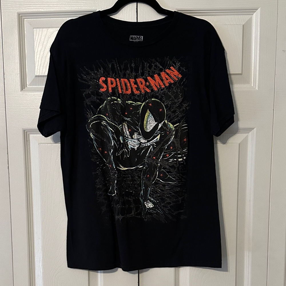 NWOT Marvel Black and Red Spider-Man Short Sleeve Tee